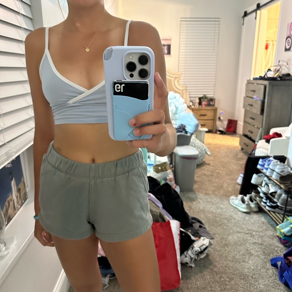 BUNDLE of 2 north face sweatshorts.